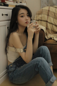 我和黑帮大佬的的365在线观看